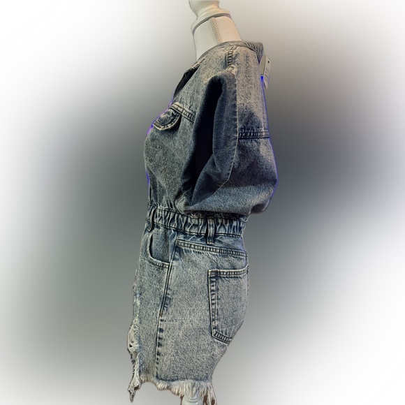 Boutique distressed denim romper! NWT! - Picture 3 of 8